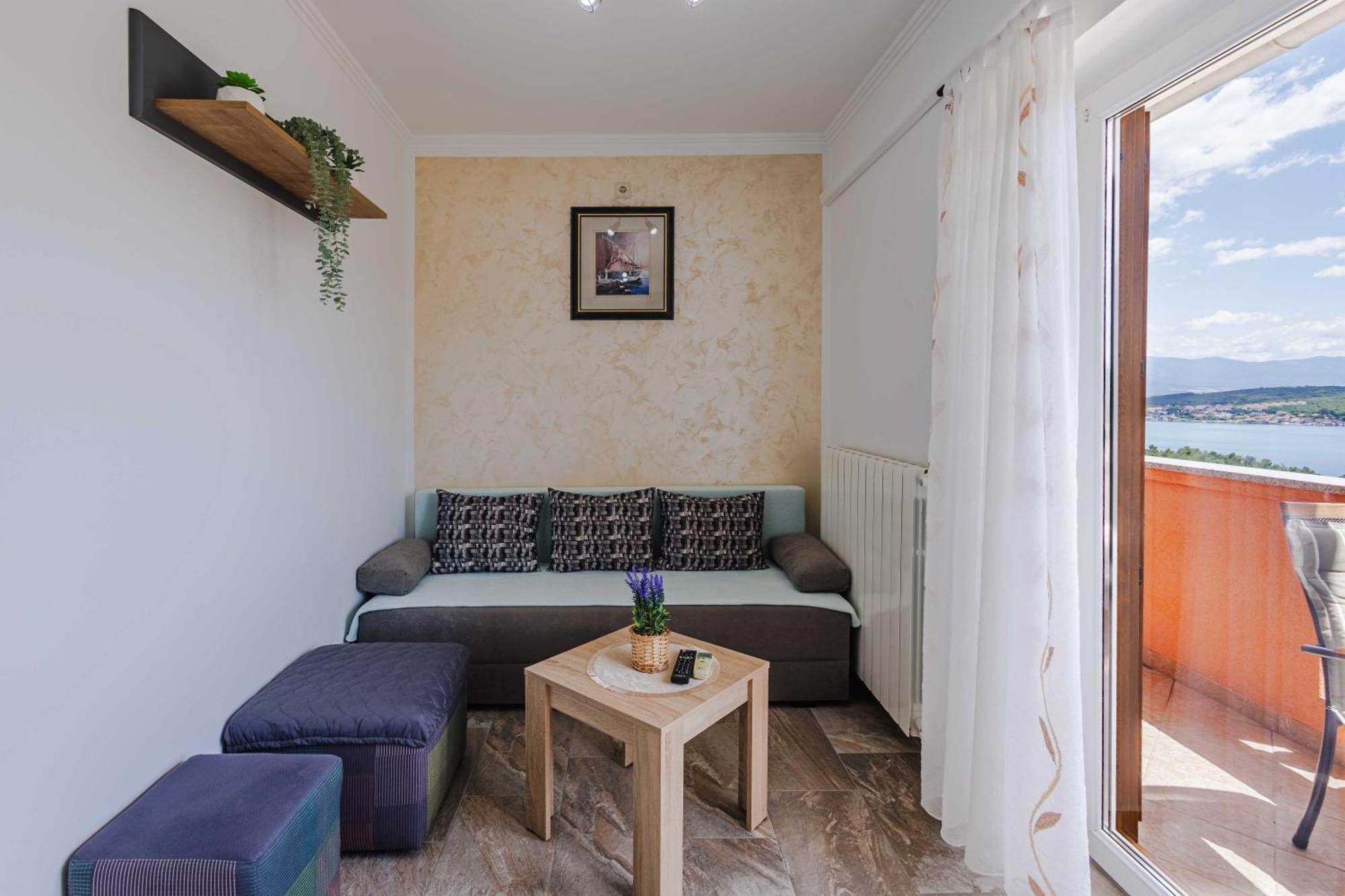Apartments Rose Čižići Bagian luar foto
